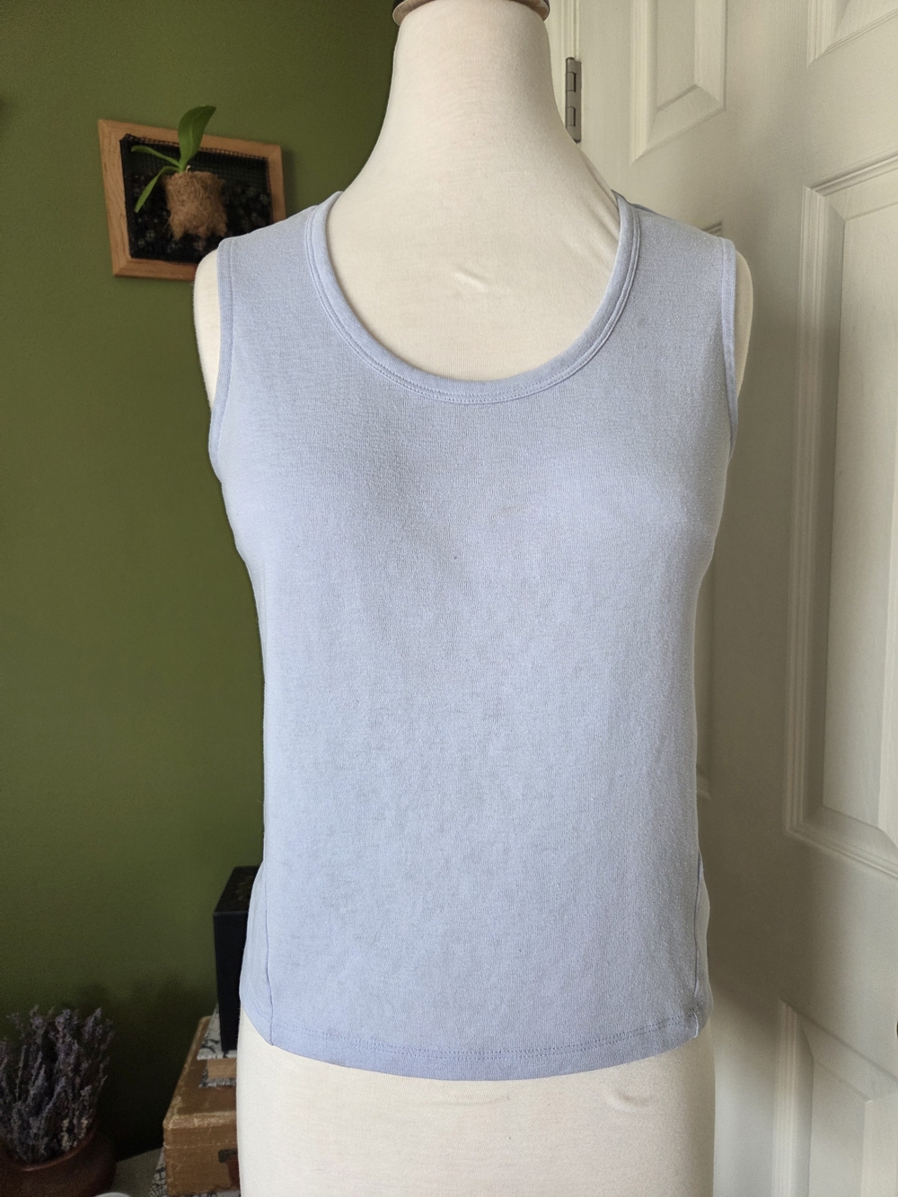 Athleta Light Blue Scoop Neck Tank Top